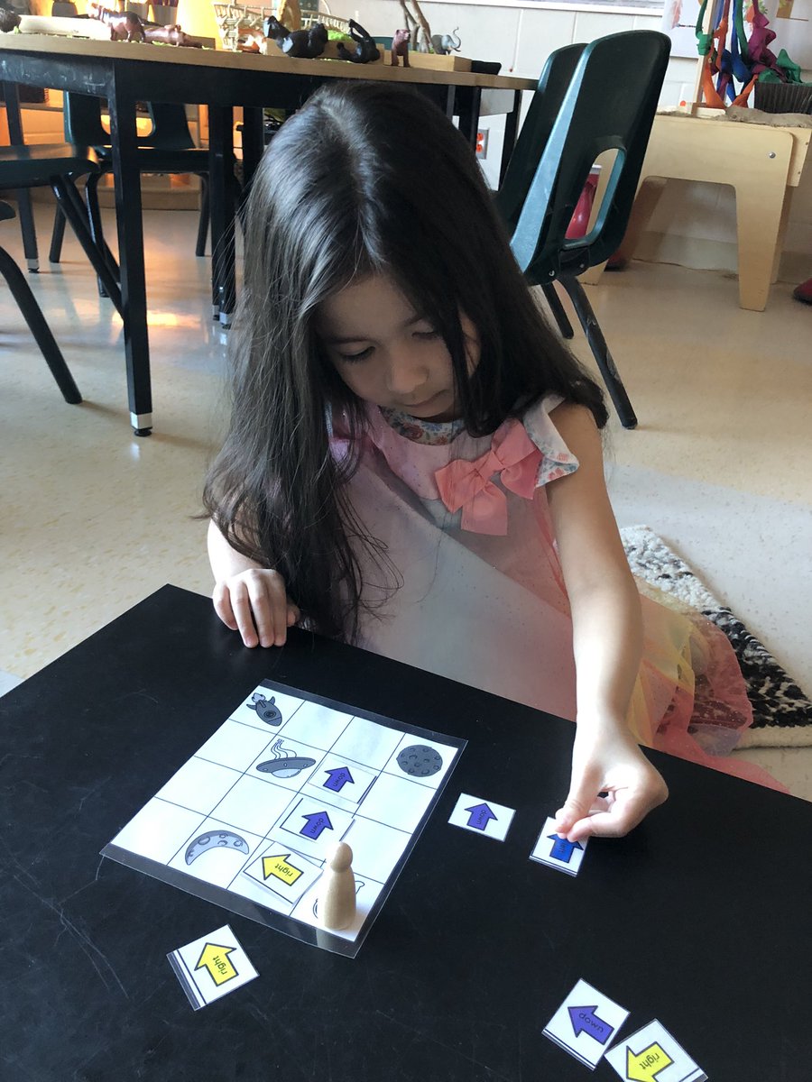 AskariNasim's tweet image. Unplugged coding @KCBusyBees check out @CanvaEdu for so many ready to use templates on so many different objects such as this one 👇🤩
canva.com/design/DAF-GSA…
#ocsbCoding #ocsbMath #ocsbKindergarten @StAnneOCSB