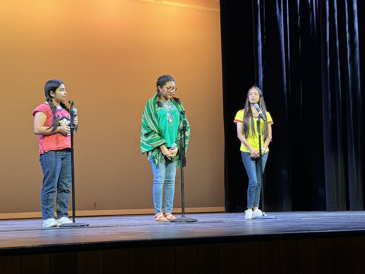 Incredible Cultural Assembly today in support of National World Language Week. Our #BiliterateBlackhawks truly are the best!