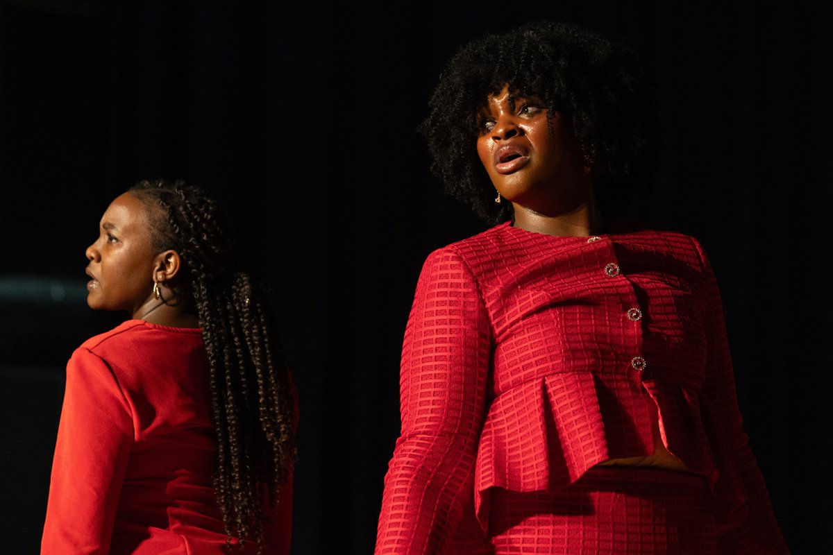 Sharing the arts, culture, and history in DSU Auditorium. 🎙️ The 4th annual Black Experience Event, hosted by the WKU Forensics Team and the Epsilon Theta Chapter of Phi Beta Sigma Fraternity, Inc. highlighted the stories and experiences of Black Americans. Performances