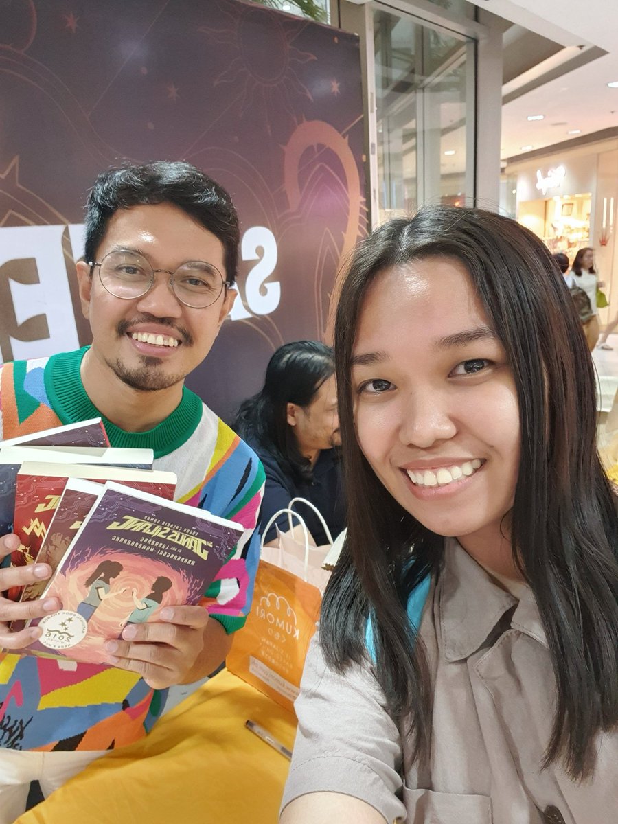 Finally had my books signed HUHU Thank you, Sir Egay! 🥹🫶 #SanTENakpan