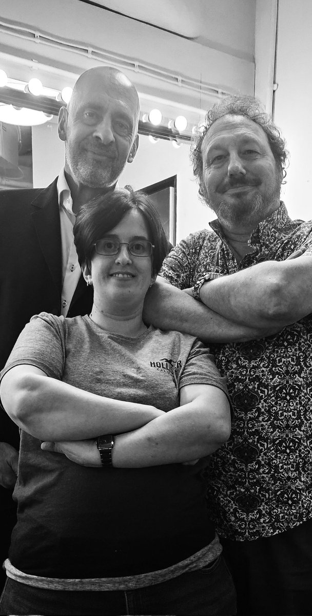 Ames404's tweet photo. I absolutely bloody love @MikeGunn1 &amp; @CareyMarx to pieces!!! Masters of their craft. Both funny as hell &amp; genuinely lovely blokes. #AppreciationPost #LiveToLaugh https://t.co/sZqIvOD5uq