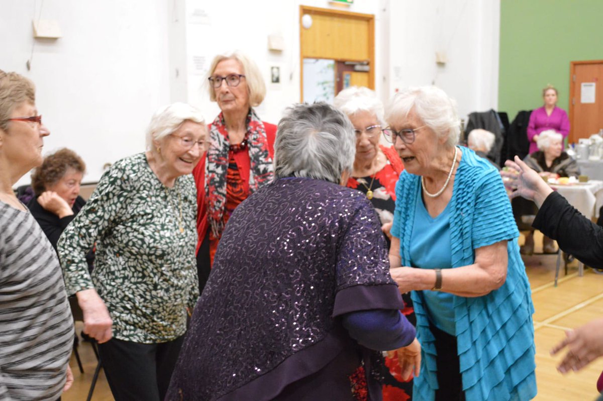 Thank you everyone who came to our Tea Dance! Great turn out from #carers and friends in #Bromley borough🍰🥰🕺💃 Huge thanks to @NYJOuk & partner charity @AgeUKBandG for making it happen!