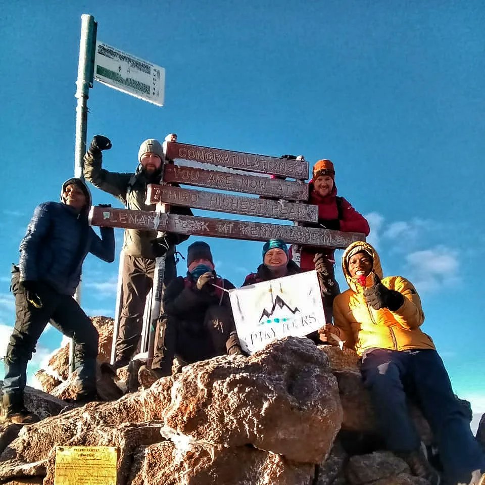 SpikyTours's tweet photo. Home 🏠
📍Mt Kenya National Park
Hike More, Worry Less 😒

#mtkenya #mountkenya #mountains #adventuretravel #spikytours https://t.co/HXmr9kQUj6