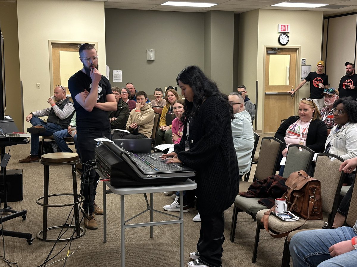 WorshipLaunch's tweet photo. Church Sound: Training Newbies with @kadeyoung #worshiplaunch24 https://t.co/dwLRe2nsC3