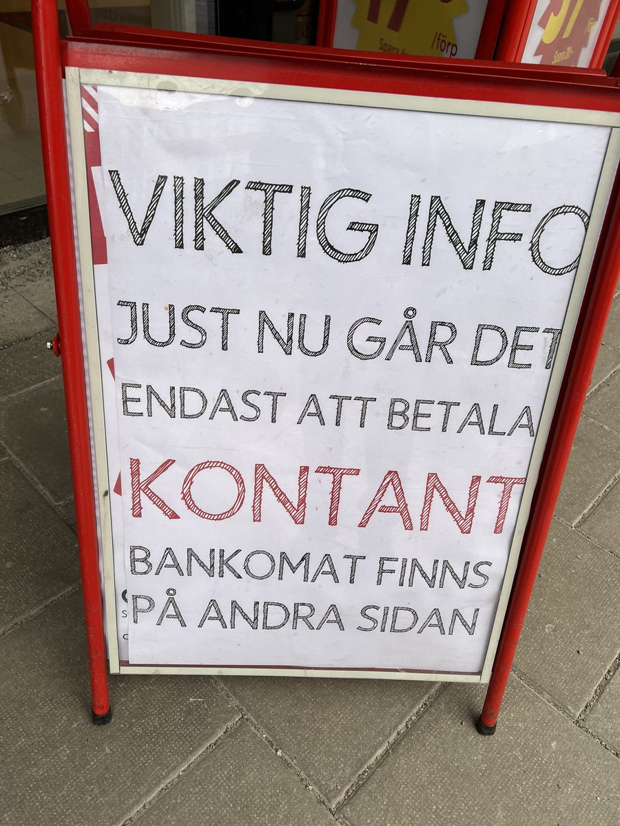 Tur att jag tillhör de få som har kontanter idag. Kontanter behövs, inte minst i kristider! #Kontanter