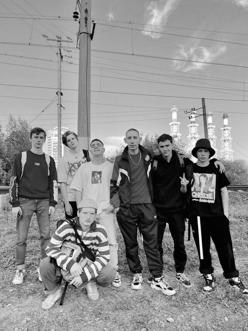 пацаны, давайте слово дадим, что ковалева не забудем.