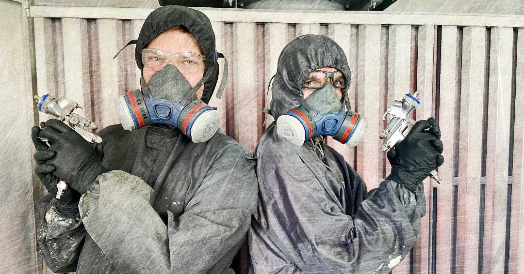 Eine sorgfältige Vorbereitung der Teile, hochwertige Ausstattung und engagierte Lackierer sind Voraussetzung für perfekte Oberflächen. 
#werkstattblick #schneidwerkhohl #werbetechnik #interiordesign #3dbuchstaben #cutoutletters #metallbuchstaben #premiumqualität #madeingermany