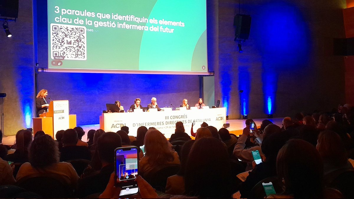 Les infermeres gestores assistents al III Congrés d'Infermeres Directives de Catalunya destaquen el lideratge, la innovació i l'empoderament com elements clau de la gestió infermera del futur en el debat amb A.Zabalegui, M.Soler, C.Zaforteza, I.Grimal i S.Vicente i M.Cucala
#ACDI