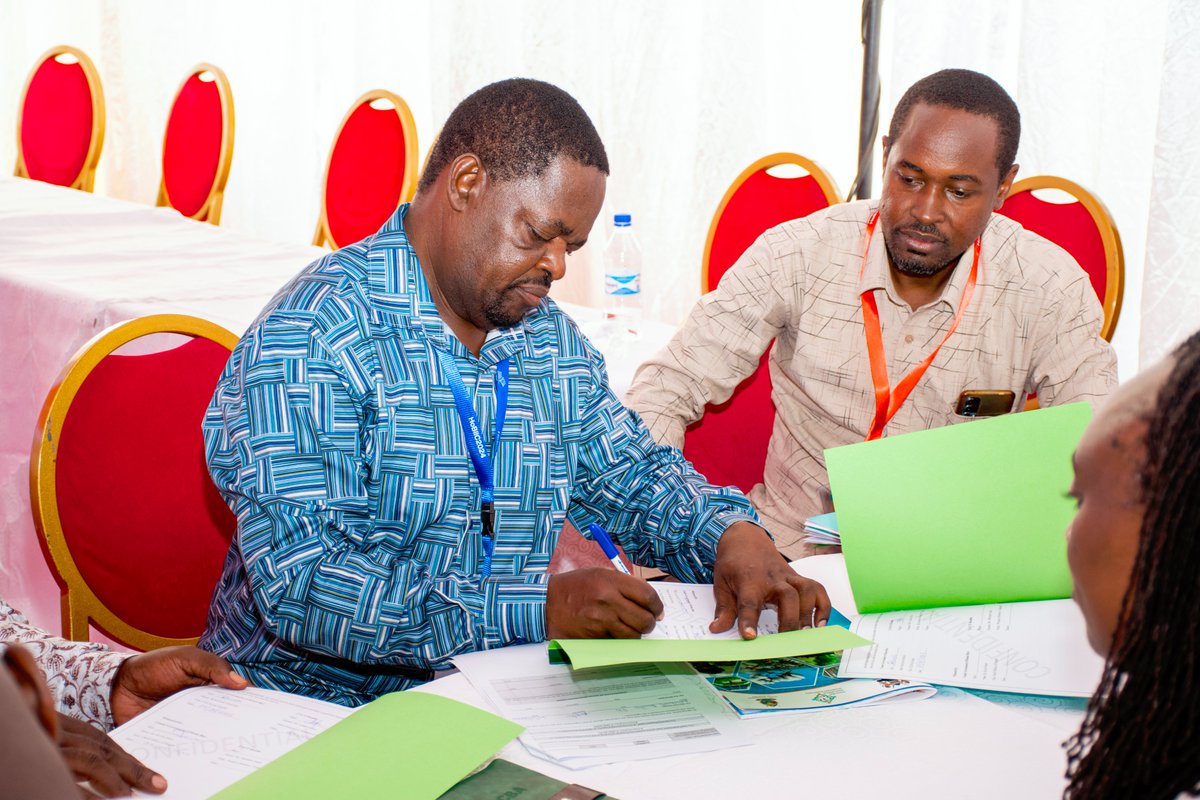 LVCTKe's tweet photo. Today, our #Vukisha95 project leadership signed a sub-grant agreement with officials from the Health Department of @HomaBayCountyKE as part of our support and partnership in strengthening systems to enhance #HIVAIDS and #TB prevention, care, and treatment services in the County. https://t.co/pRPHufWJXU