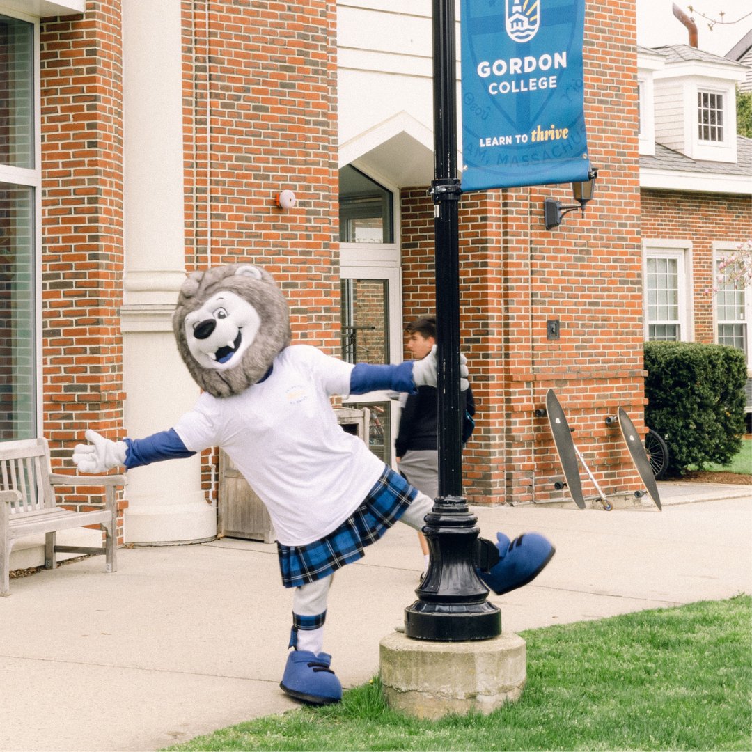 Happy Leap Day! What are you doing with your extra 24 hours? #leapday #gordoncollege