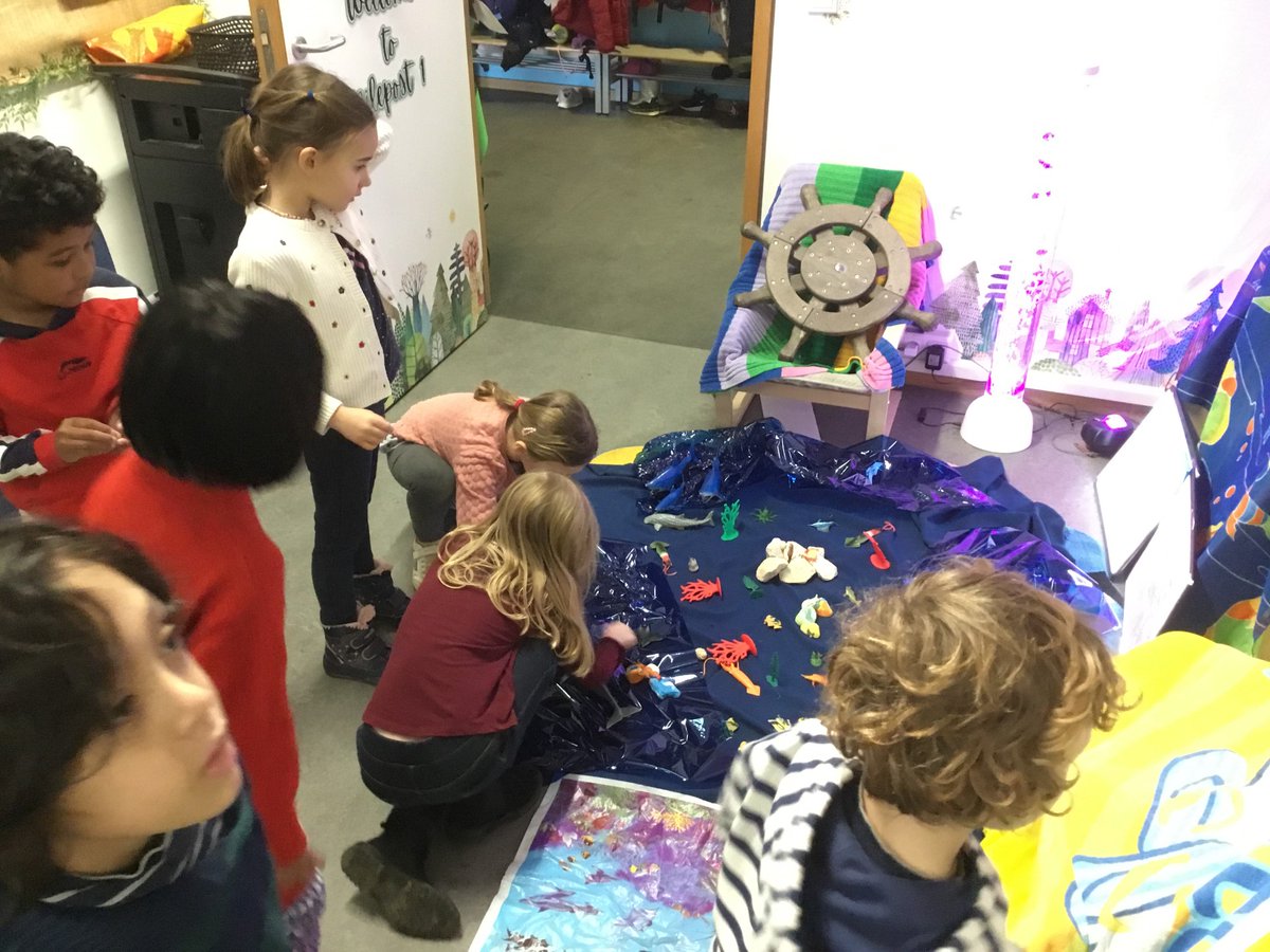 Year 1 were whisked away to Australia on an incredible immersive experience! We magically transported everyone to the land down under, complete with iconic Aussie decor and even a taste of some delicious Aussie treats like vegemite🐨🦘
#Year1Adventures #CulturalExperience