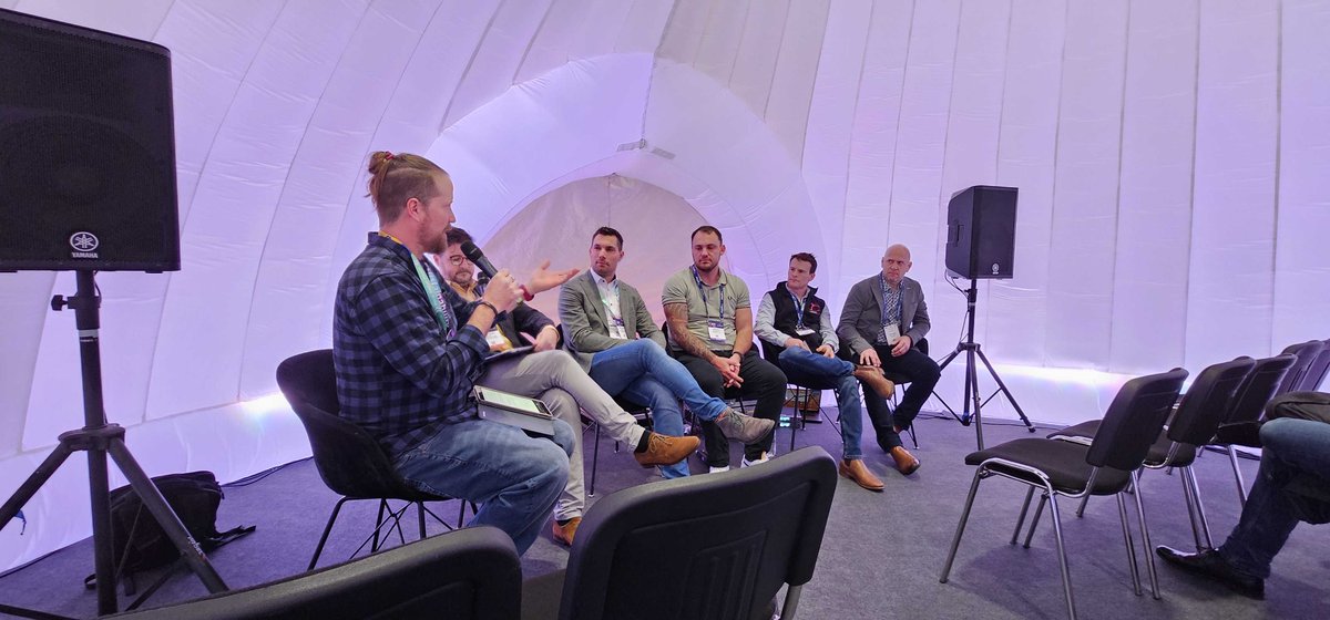 vivid ink pr tweet media