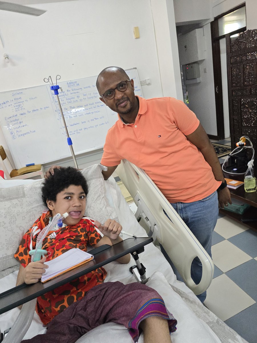 Namshukuru Ali Kimara, mtoto anayeishi na #UgonjwaAdimu kwa kunifundisha somo la matumaini. Sababu ya Ali nilijiunga na harakati za kupigania maslahi ya wanaoishi na magonjwa adimu kupitia taasisi ya <a href="/AliKimara/">Ali Kimara Rare Disease Foundation (AKRDF)</a>. 

Leo tunapoadhimisha #RareDiseaseDay2024 tunajivunia pamoja na Ali