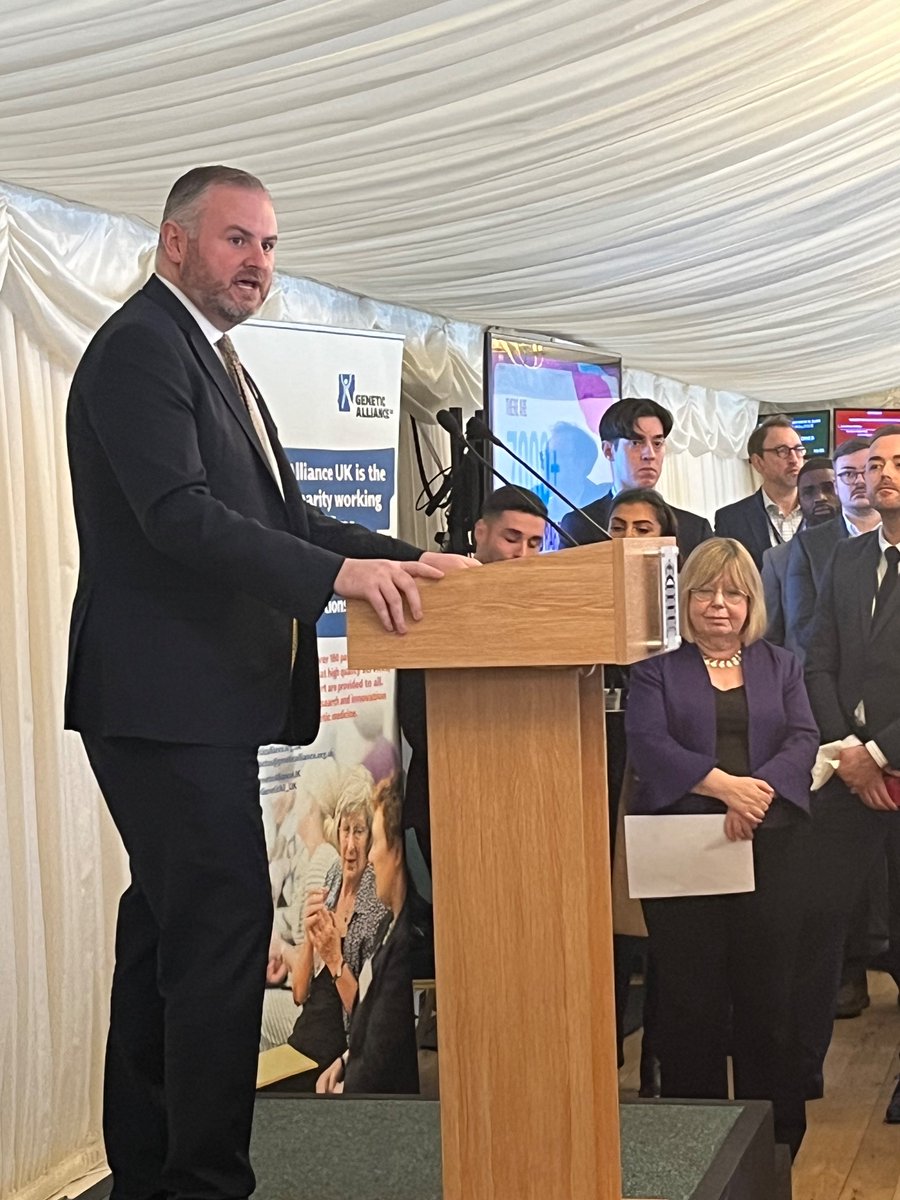 Great to attend the #RareDiseaseDay2024 event at the Houses of Parliament & hear @Andrew4Pendle talk about the importance of improving treatment & care for rare disease patients @WeAreSRUK @RAIRDA_org @GeneticAll_UK