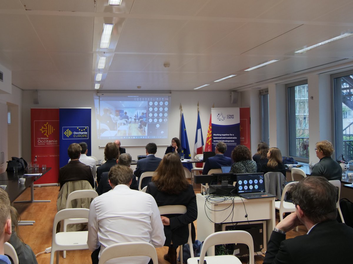 That's a wrap on a productive day of #Transport discussions 🎬

Ready for the new EU Legislative term 🇪🇺 Warm thank you to all of our speakers and members for joining and contributing today!