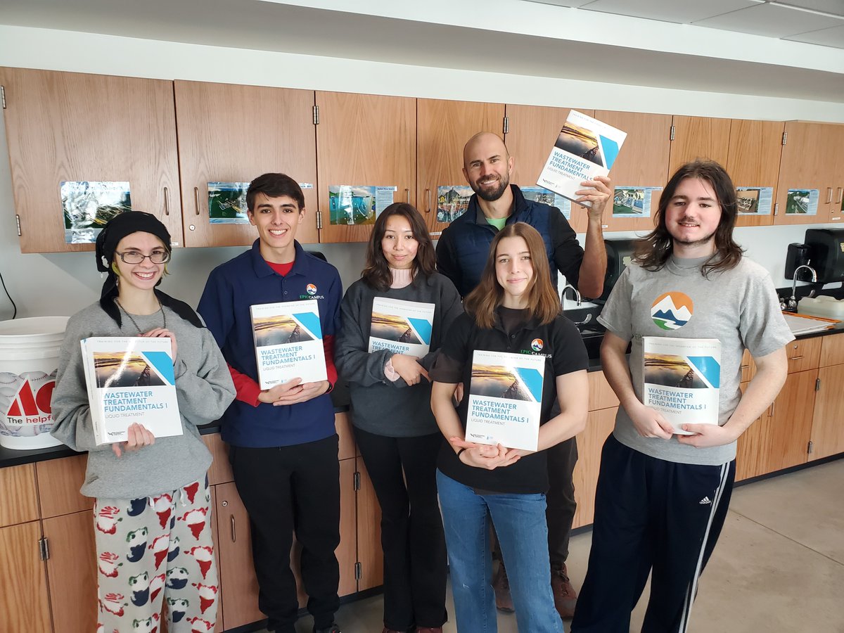 The inaugural cohort of the @EPICCampusLPS in Littleton, CO just got their copies of WEF's Wastewater Fundamentals I! We're thrilled to support this creative #career & technical education program and provide the best resources in the #watersector to start their #water journey.