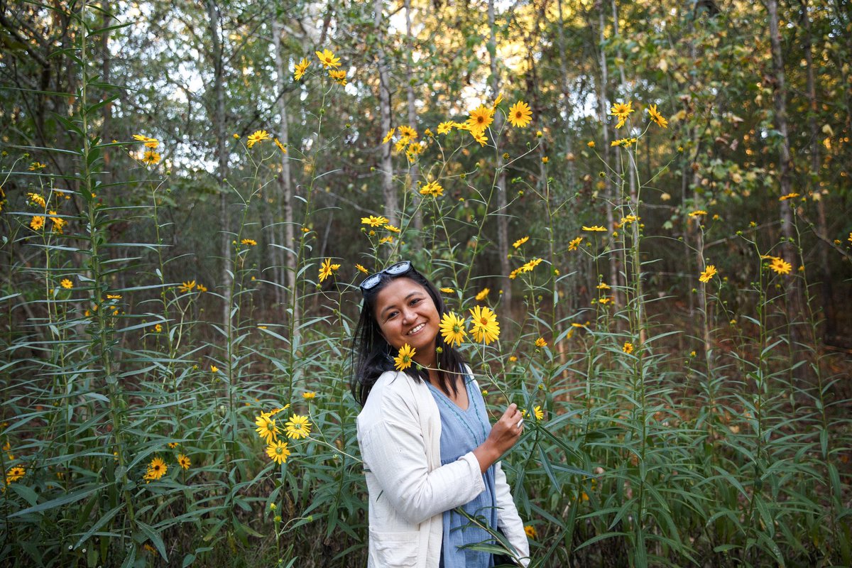 1beatmusic's tweet photo. Last fall the OneBeat 12 tour brought fellows to Utica, Mississippi where they engaged with arts organization @sippculture. “Sipp Culture believes that gathering and sharing local stories is the best way to support safe and thriving communities for the future.”

@ECAatState https://t.co/r5r0ceSpnI