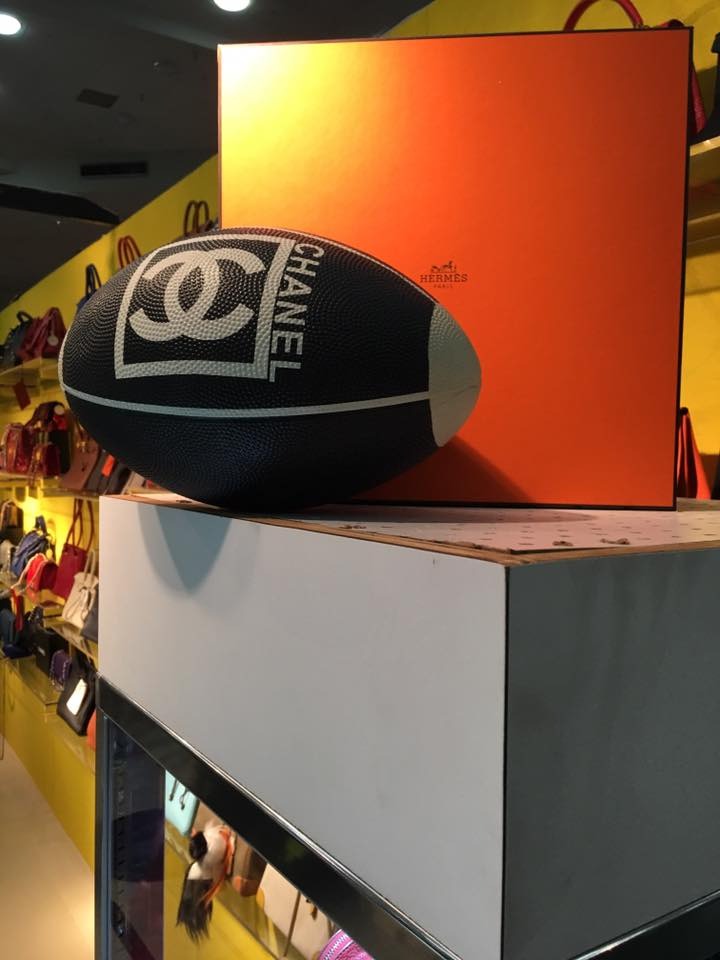 OnlyAuthentics's tweet image. Welcome to the world of Only Authentics
-
Shop online - OnlyAuthentics.com

#palmbeach
#aspen 
#onlyauthentics
#HermesHandbags
#HermesBirkin
#HermesKelly
#HermesConstance
#HermesLover
#HermesBag
#Chanel
#ChanelBoyBag
#ChanelJumbo
#ChanelMini
#ChanelAddict
#ChanelLover