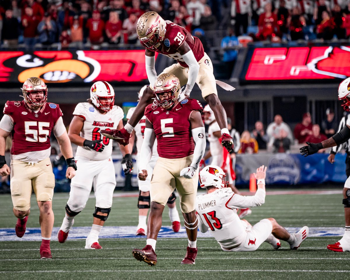 Happy #LeapDay from <a href="/Glizzy2_0/">Shyheim Brown</a> and <a href="/JaredVerse1/">Jared Verse</a> 

#NoleFamily