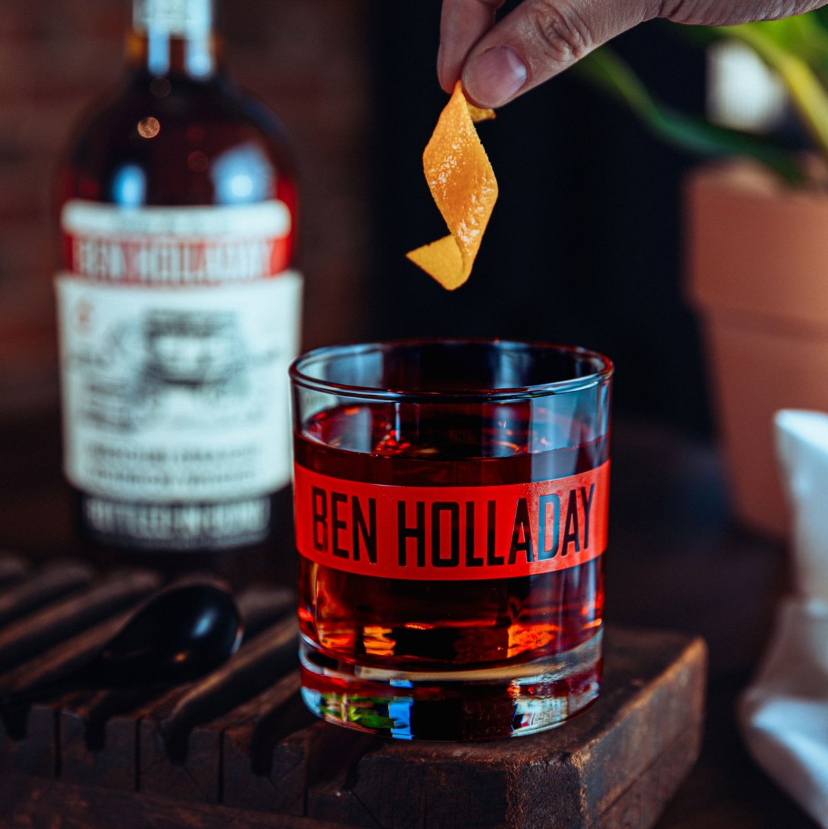 It's basically a holiday - celebrate Leap Day with a Ben Boulevardier! ⁠ ⁠ 1 1/4 ounces Ben Holladay Bourbon 1 ounce Campari⁠ 1 ounce sweet vermouth⁠ Garnish: orange twist⁠