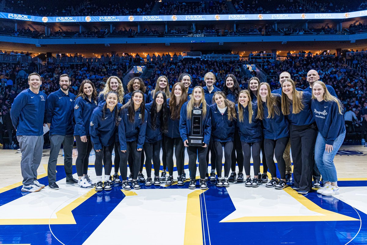 The Golden Eagles were honored at the #mubb win over Providence on Wednesday night for their 2023 BIG EAST regular season title! #WeAreMarquette