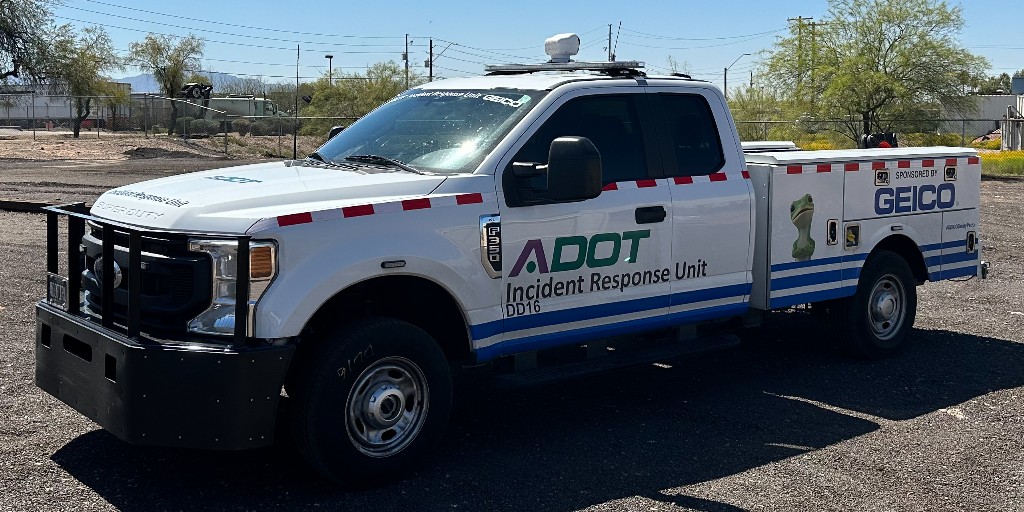 This is an appreciation post for our Incident Response Unit crews.

IRU, sponsored by @GEICO, helps boost safety by getting traffic moving after crashes, setting up traffic control, moving cars involved in minor crashes, changing flats and rescuing pets.

#GEICOSafetyPatrol