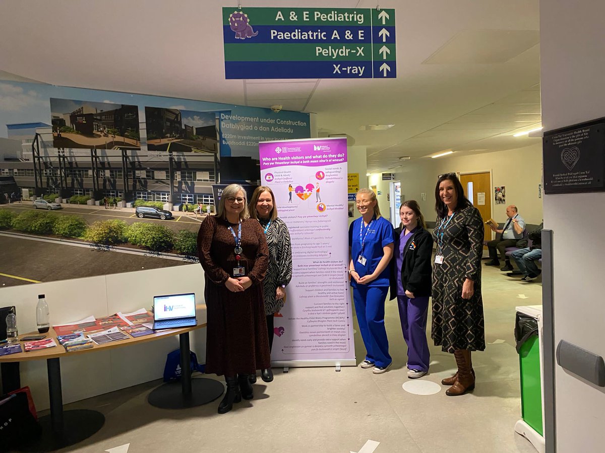 RCNWales's tweet photo. This #HealthVisitingWeek, health visitors across Wales celebrate the role and the positive impact on a family’s development. @shel_e_moseley, Education and Life Long Learning Adviser, visited @CwmTafMorgannwg to speak to members.

@NurseGregDix 
@SuzanneHardacr1 
@emaedwards https://t.co/wcj1El61qT