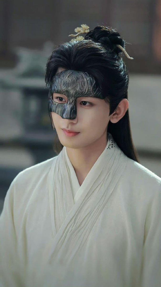 Sonia93_OnlyMe's tweet photo. #HappyBirthday to the fastest sword in the Jianghu, to the Sigu Sect Leader, to the Physician, to the hero, Li Xiangyi/Li Lianhua, one of the best #Cdrama characters played by the talented actor Cheng Yi.

29th February. 🎂🎉🌸

#arsscripta #iqiyi #MysteriousLotusCasebook https://t.co/fSEYdBb0oz