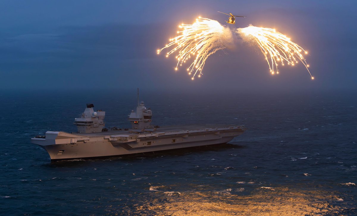 .@820NAS Merlin releases flares from the Defensive Aid Suite (DAS) over @HMSPWLS 

#JointWarrior 
#steadfastdefender2024