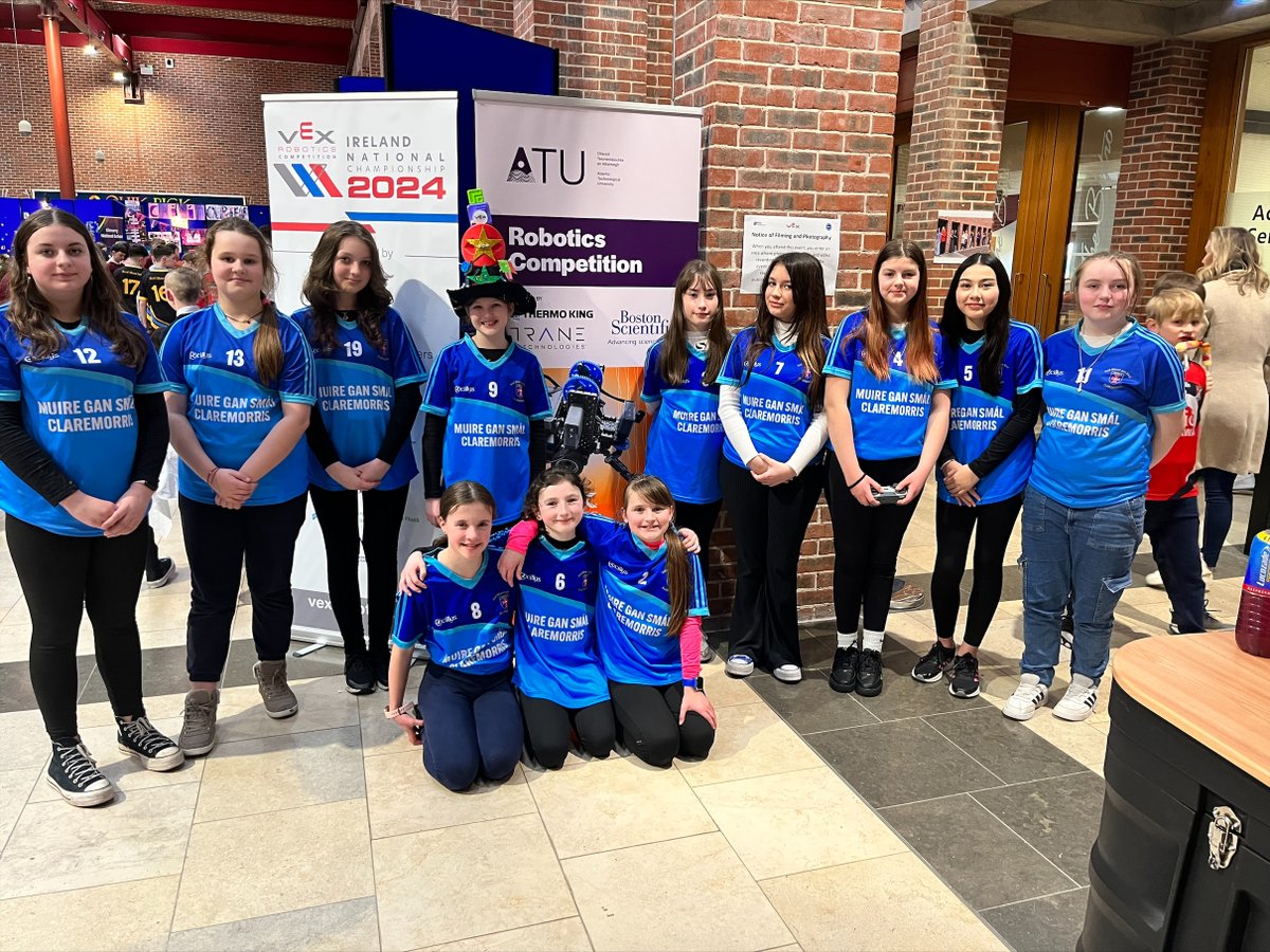 ATU_GalwayCity's tweet image. The VEX robotics primary school all Ireland final! The Galway Mayo region was represented by Creagh NS Ballinasloe, Clontuskert NS, Scoil Mhuire Gan Smal Claremorris, St Joseph PS Ballinrobe and Corrandula NS. Sponsored by ATU & Thermoking & Trane Technologies. #VEXRobotics #ATU