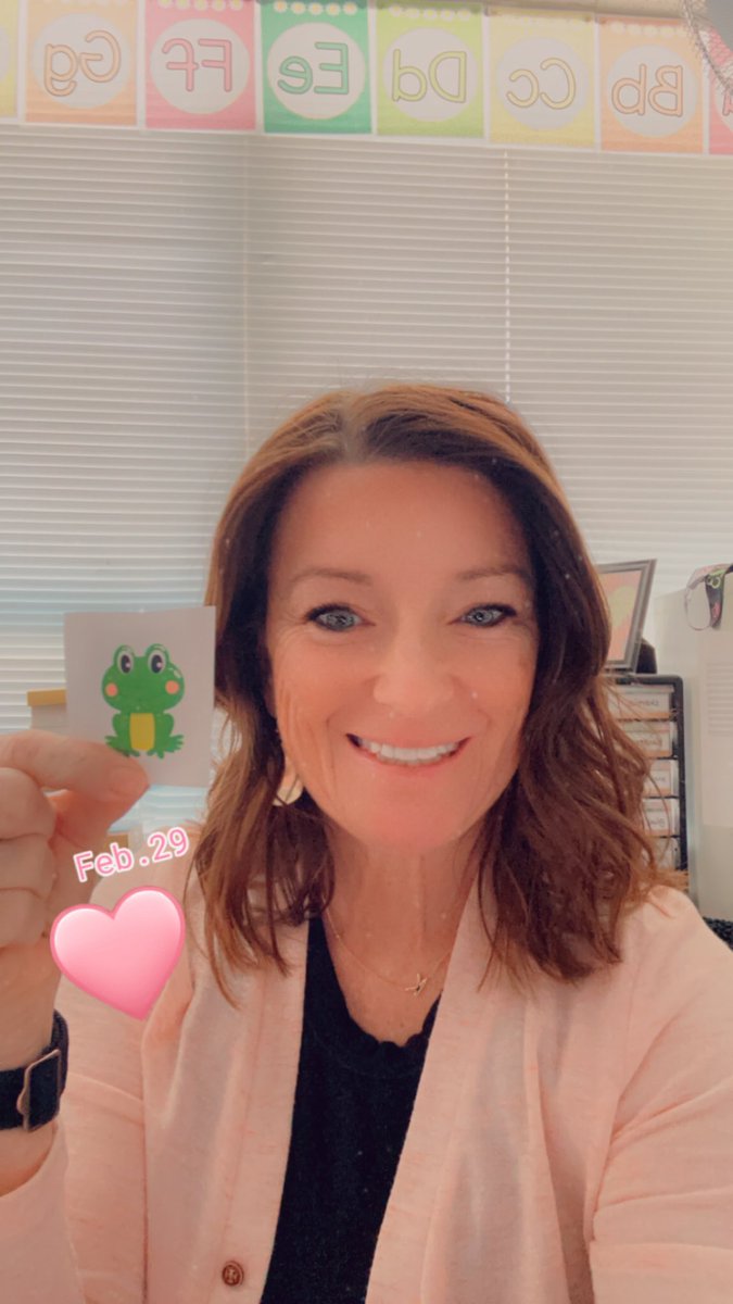 _MrsTapia's tweet image. @_MrsTapia @VV_Voyagers #thirdistheword #leaping4learning #frogginaroundisfun