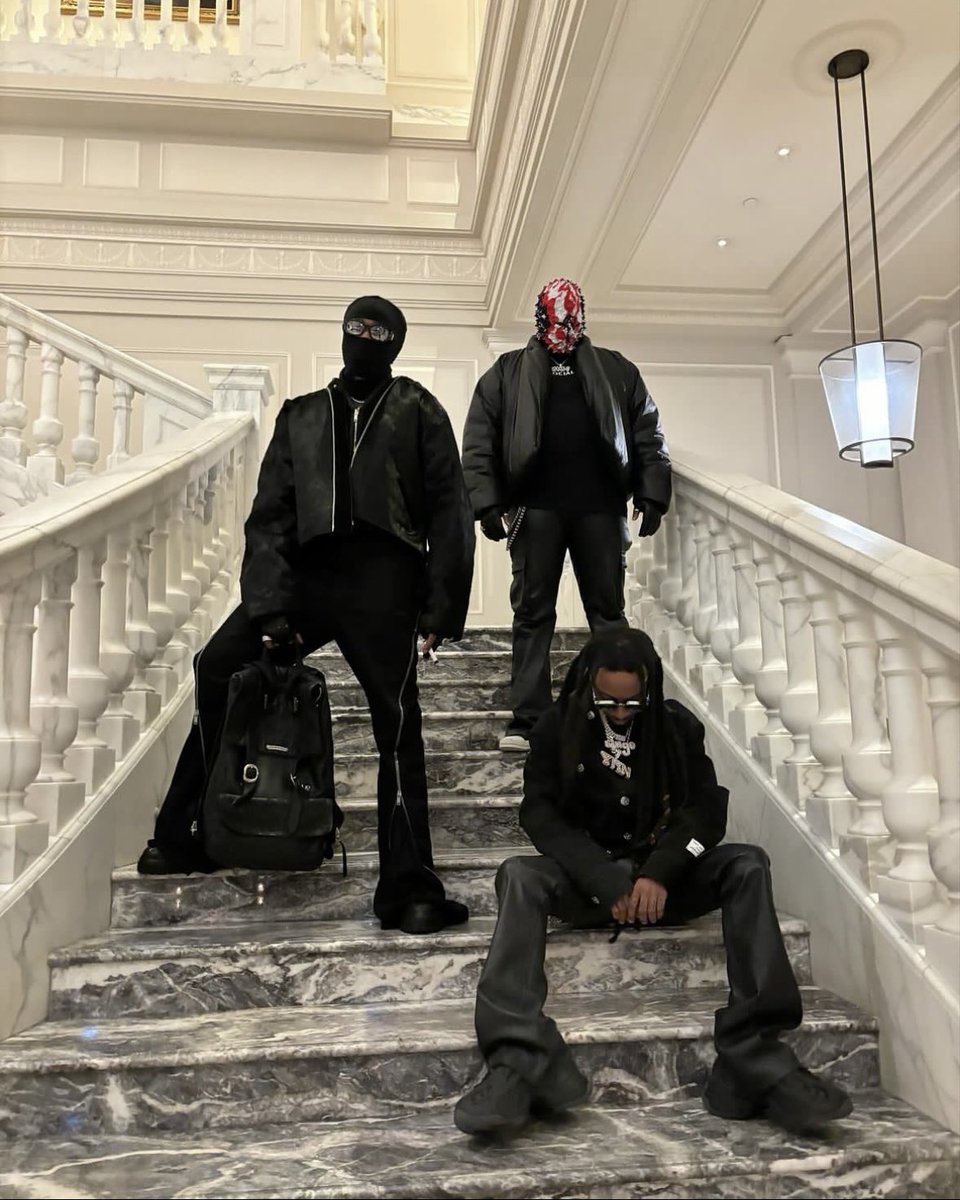 LingoMufusa 🦁 tweet media