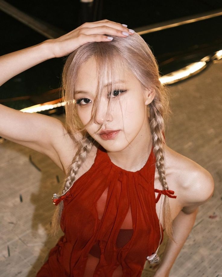 <a href="/hi5officialx/">ไฮไฟว้</a>