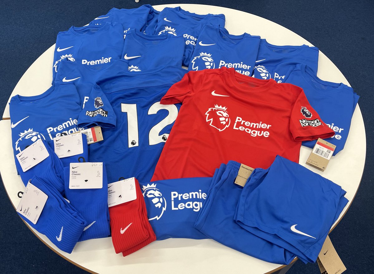Thanks to #PremierLeaguePrimaryStars for our free Nike Girls Football kit! Cant wait to see it on and in action ⚽️ 🥅 
<a href="/ScarthoJ_PE/">SJA PE</a> 
@ScarthoJ