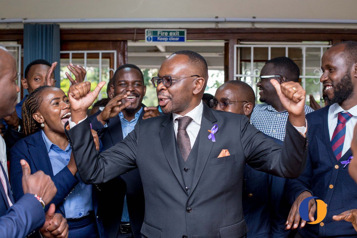 C_NyaKundiH's tweet photo. Lawyer Omwanza Ombati projected to win the LSK JSC Male representative https://t.co/fxTnQRyYbz
