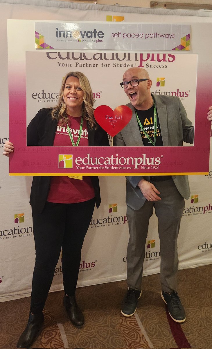 Great conversations with <a href="/jmattmiller/">Matt Miller 🗑️</a> 
#innovate24 #EducPlus #fangirl
