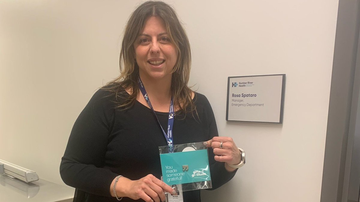 Congratulations to the nurses, doctors, and staff whose exceptional care inspired a donation this month!  More pin presentation photos can be found on our Facebook page: facebook.com/media/set?vani…

💚 Learn more at giftsofgratitude.ca