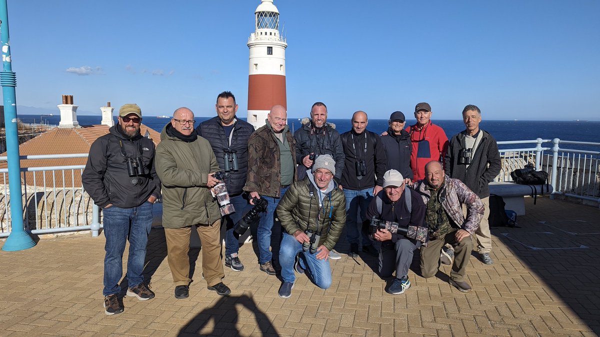 When no birds are flying past, good company like this is hard to beat. A small selection of avid birders and photographers assembled at Europa Point today in anticipation of the raptor migration!