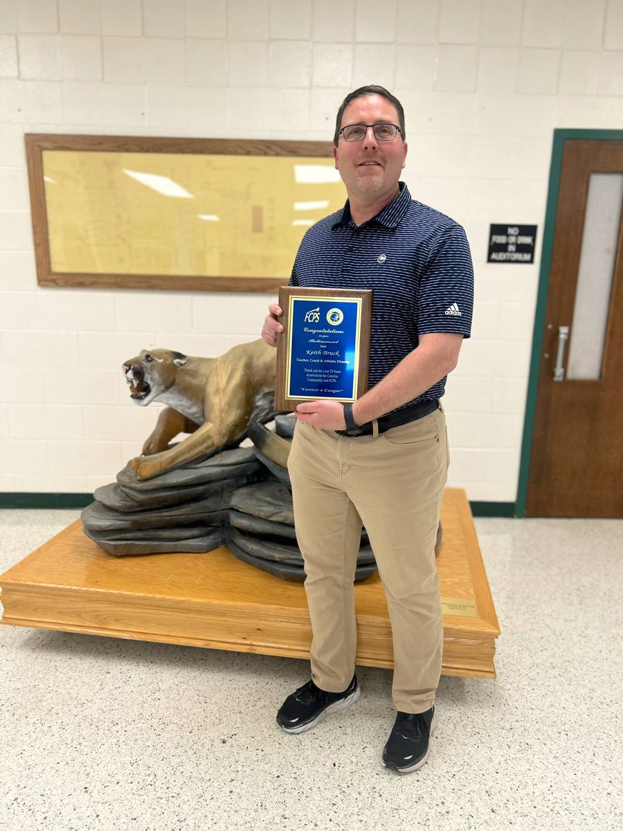 Congratulations to Keith Bruck (@CatoctinAD) on his retirement from @FCPSMaryland. As anyone who has ever met him will tell you, he is an amazing Athletic Director but a better person! We wish him the best in his new role of @FASDKnights Athletic Director! Thank you, Keith! 💫