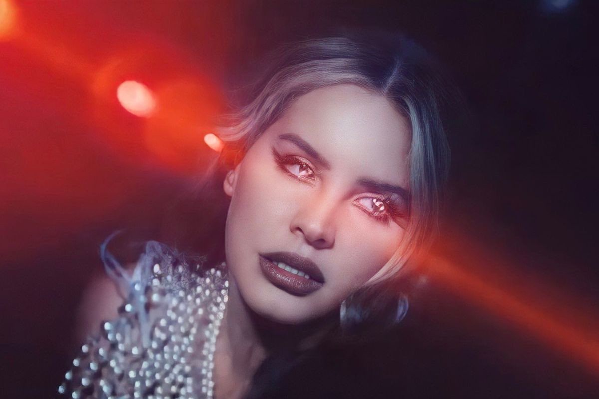 wildtheart's tweet photo. second part of cotcc music video goes so hard https://t.co/E8QWomL1DO