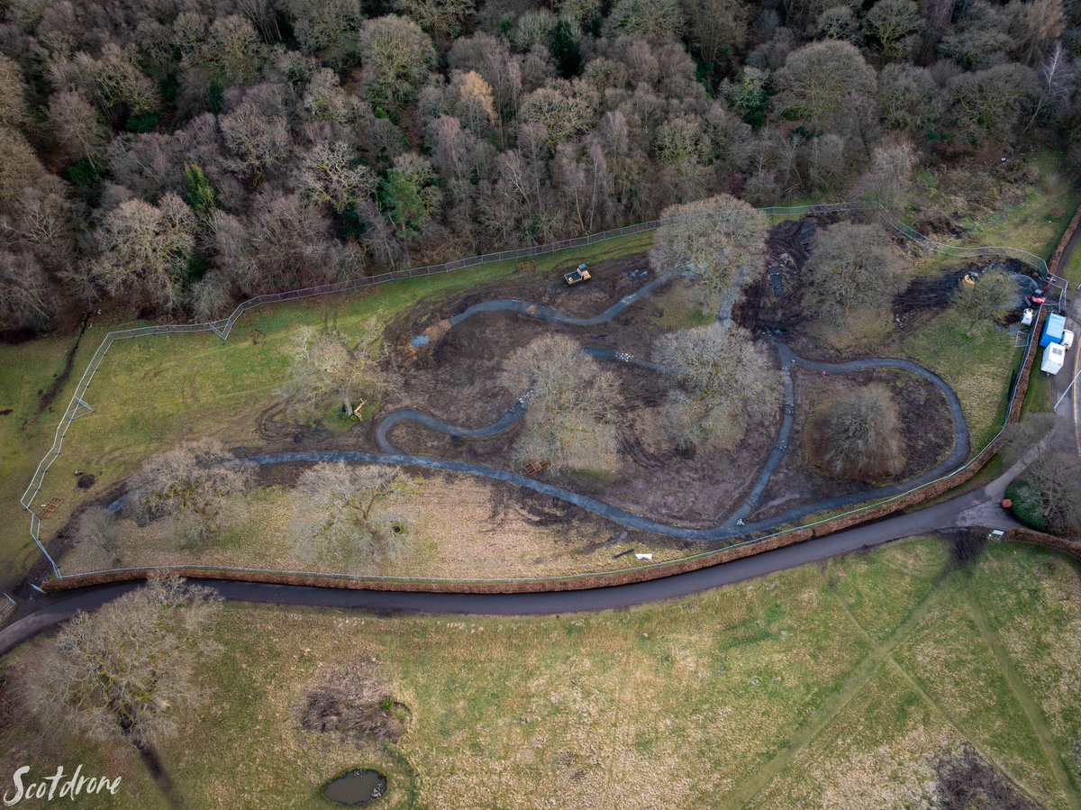 Checking out progress on the new cycle track/hub that’s being built by the Council at Callendar Park, Falkirk thanks to funding from Sportscotland and Paths For All.  I can see this being incredibly popular once it’s finished. 😁🚴‍♂️🚴🚴‍♀️ #falkirk #visitfalkirk #cycling #scotland