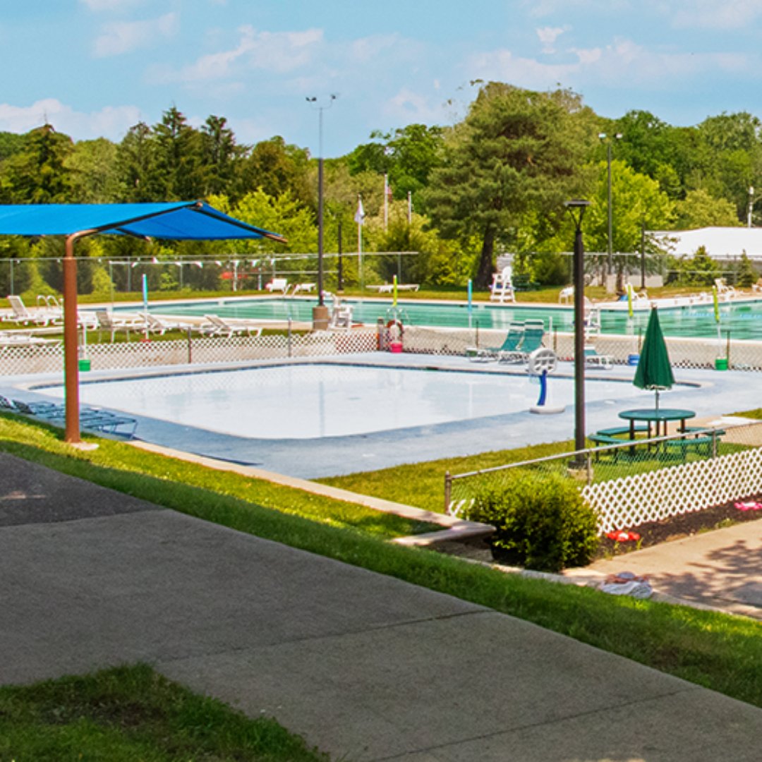 UMParksnRec's tweet image. Attention Local Businesses and Clubs: Be a Pool Sponsor! Your business or club great visibility while building community and adding value!

To learn more visit umtownship.org/wp-content/upl…