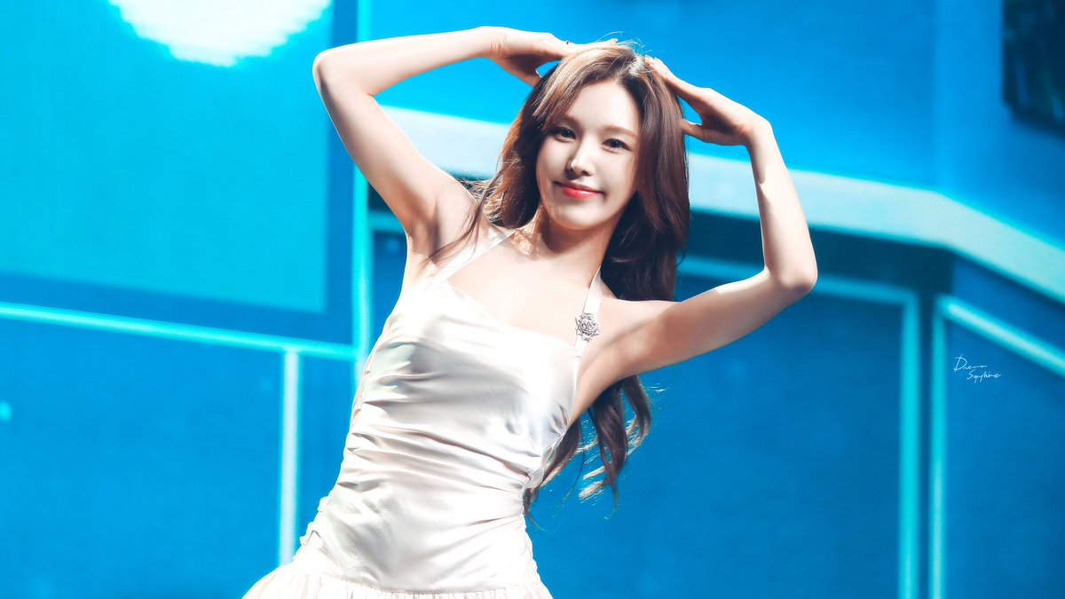 DreamySapphire_'s tweet photo. 240229 웬디 생파 HQ
🎂🤍

#웬디 #Wendy 
#레드벨벳 #RedVelvet
#2024_웬디데이_파티 https://t.co/DhURP0UqHR