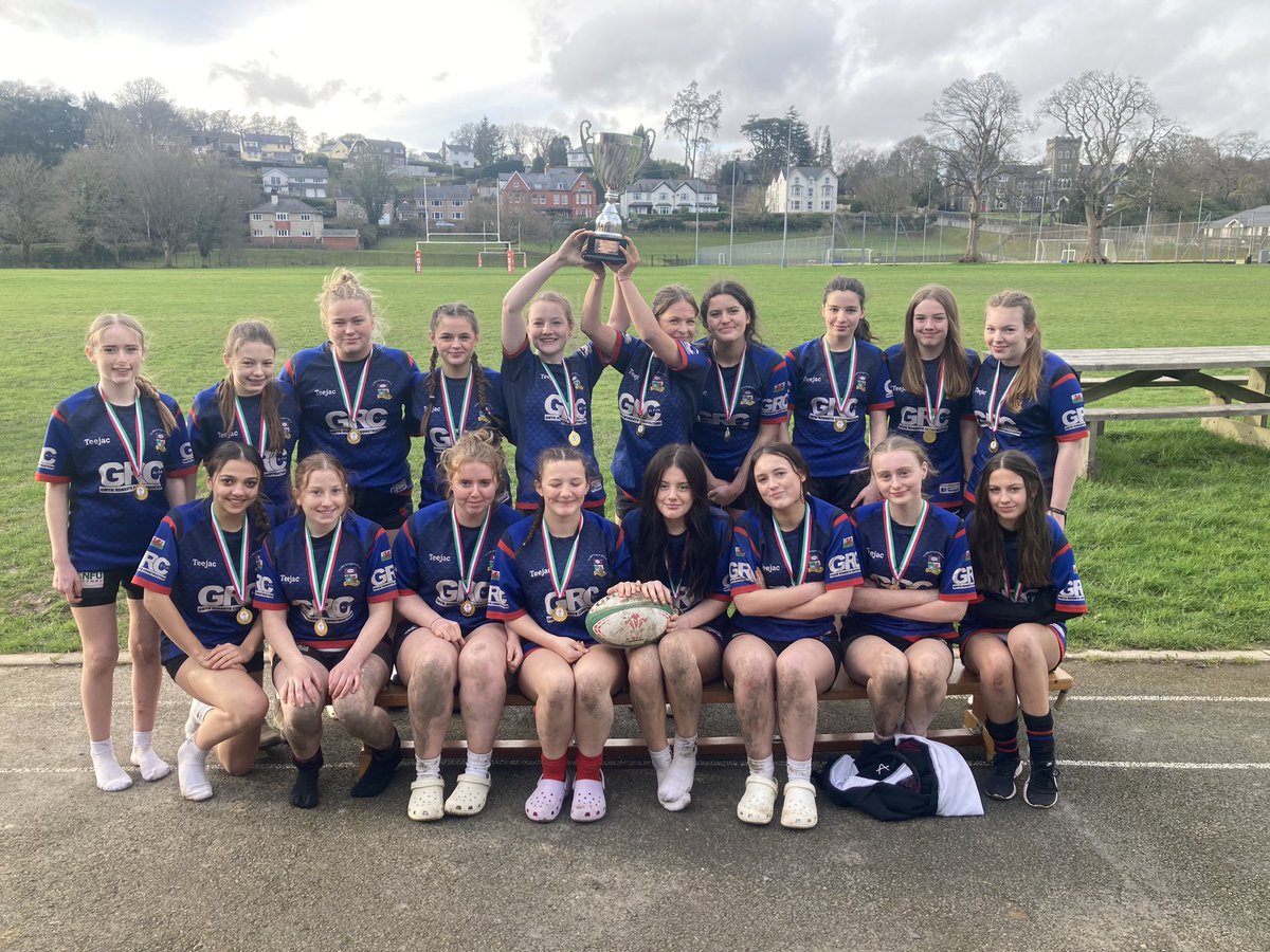 Pencampwyr Gogledd Cymru🥇

Tim Rygbi merched Bl10-11 <a href="/Godrer_Berwyn/">Ysgol Godre’r Berwyn</a> wedi enill rownd derfynol Cwpan RGC heddiw v Ysgol Glan Clwyd

Brilliant gweld Pob un ysgol gynradd sydd yn bwydo YGB gyda cynrychiolydd yn y Tim <a href="/YsgolOMEdwards/">Ysgol O M Edwards</a> <a href="/ffriddyllyn/">Ysgol Ffridd y Llyn</a>  @Ysg_BroTryweryn <a href="/YsgolBroDyfrdwy/">Ysgol Bro Dyfrdwy</a>