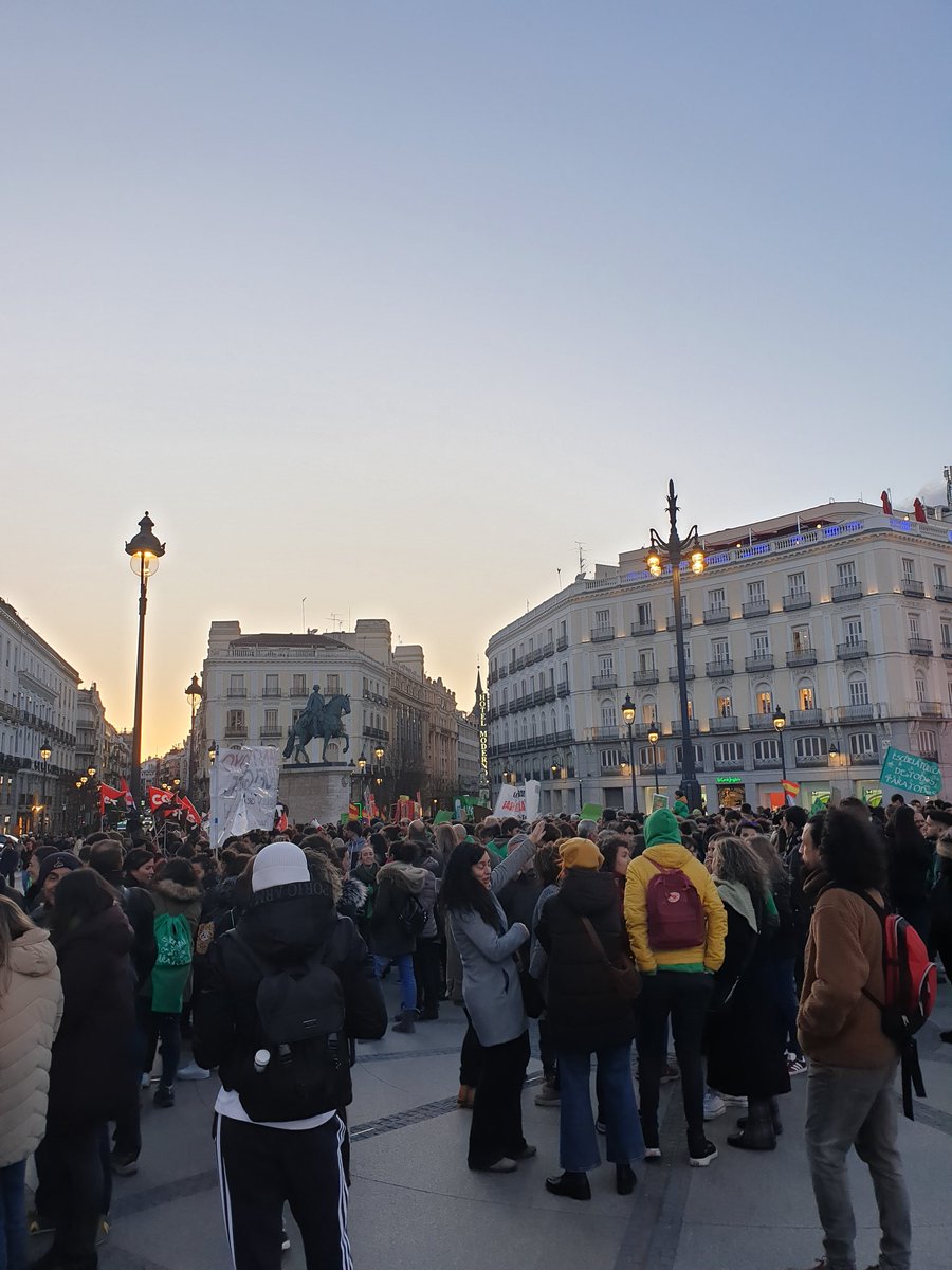 Última jornada de huelga educativa en la Comunidad de Madrid  que convocamos junto con <a href="/CGT/">CGT</a> y <a href="/stemstes/">STEM</a> #VoyALaHuelga