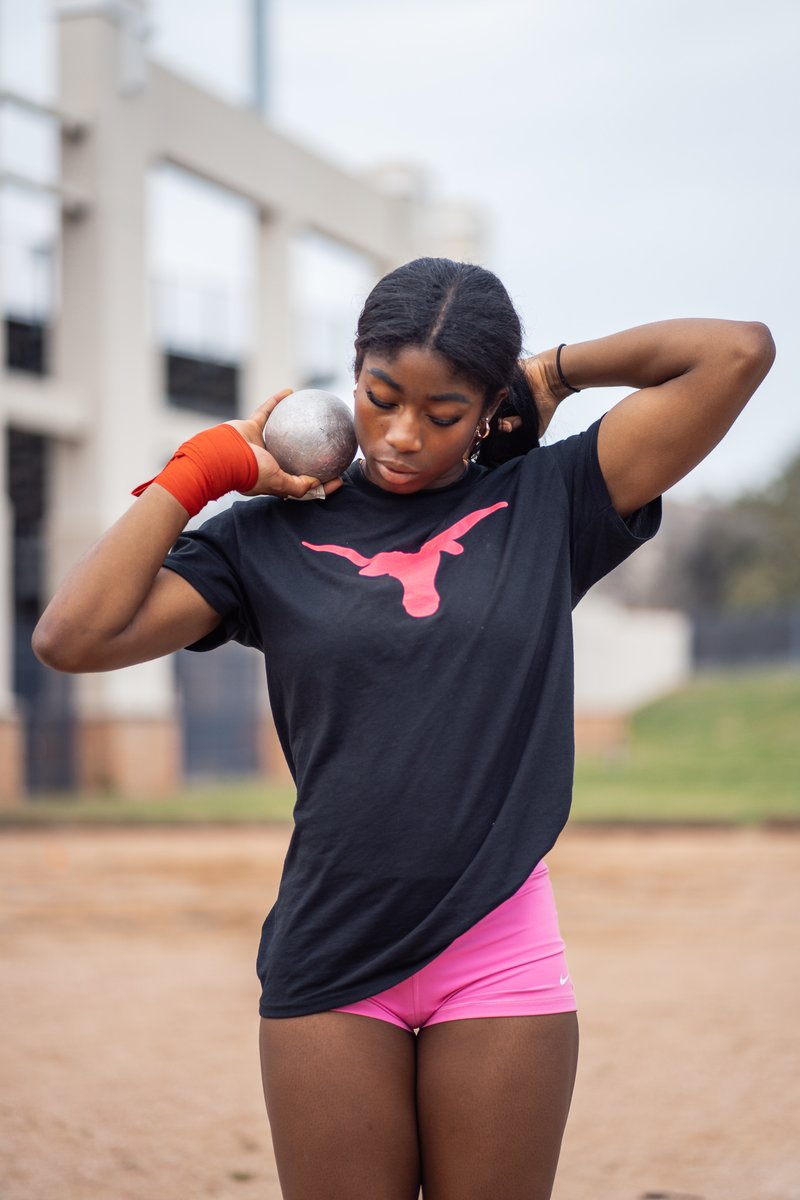 another day of work on the Forty 🤘

#FloKnows x #HookEm