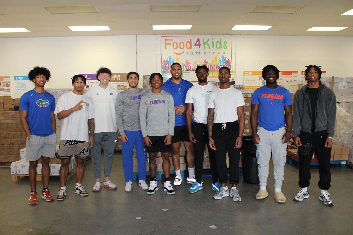 Graham Mertz (@grahammertz5) on Twitter photo Yesterday we had a great time packing over 200 bags for hungry school children in Alachua, Levy, Dixie, and Bradford counties at the Food4Kids Backpack Program!
food4kidsfl.org <a href="/F4KNFL/">Food4Kids Florida</a> @FL_Victorious #FVFoundation 🐊 Yesterday we had a great time packing over 200 bags for hungry school children in Alachua, Levy, Dixie, and Bradford counties at the Food4Kids Backpack Program!
food4kidsfl.org <a href="/F4KNFL/">Food4Kids Florida</a> @FL_Victorious #FVFoundation 🐊