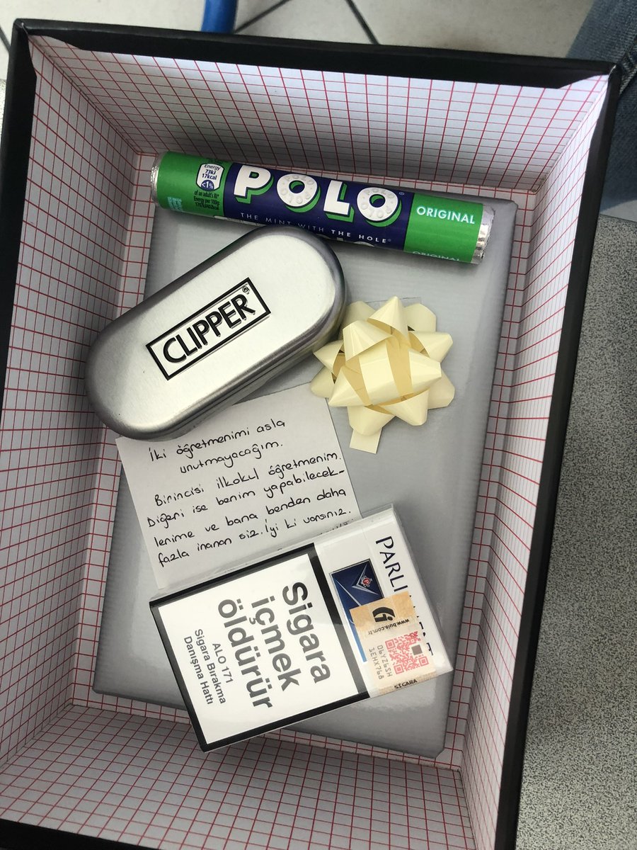 Sınavlar geldi geçti, bölümler okundu bitti ama bazı izler silinmedi işte. Bazı insanların soldaki gibi desteği olmasa ki bu mesaj ondan kalan ufacık bir mesaj daha niceleri vardı… sağdaki minnet olmazdı. Tekrardan “ iyi ki varsınız, vardınız.” #ekinsertinkatilleriyargılansın