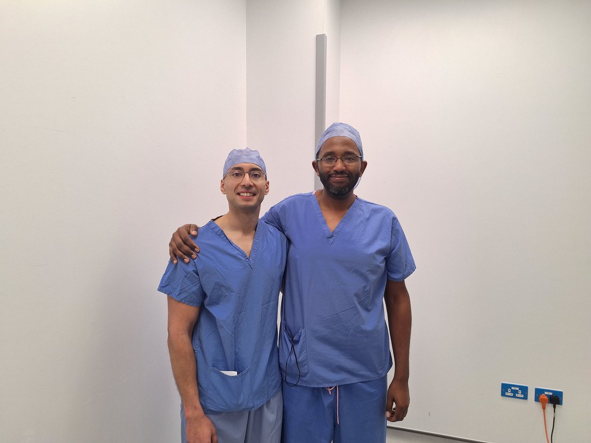 On 28/11/18, I did my 1st oncall @INSNeurosurgery. I was told you have an excellent ST5 with you. We managed to attract all emergencies that neurosurgical book has to offer. Few years in the make, @adi_kumar1 is my 1st post CCT fellow, who is now ready for his consultant job