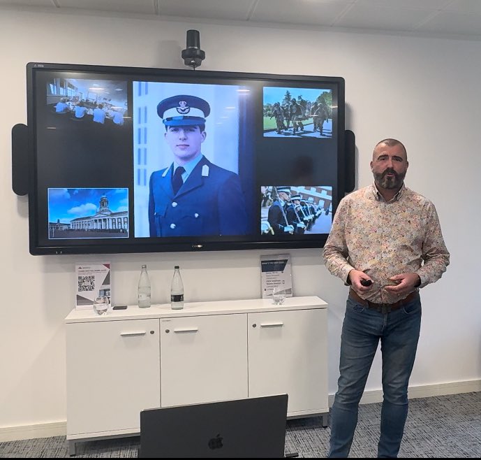 Just had a great session with the LGBT network at the Birmingham Offices of @CushWake 

Really great bunch and it was a pleasure to deliver my session for #LGBTHistoryMonth

Thanks for the warm welcome!
#LGBT #Veteran